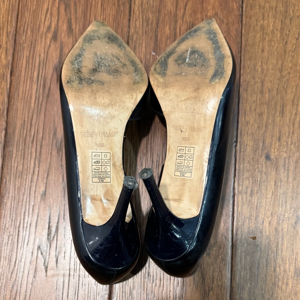 WHITE HOUSE BLACK MARKET Patent Leather Pumps Heels Midnight Blue 9.5 - Picture 5 of 15